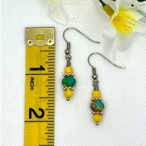 Handmade Yellow/Green Glass Dangle Earrings - Picture 3 of 3